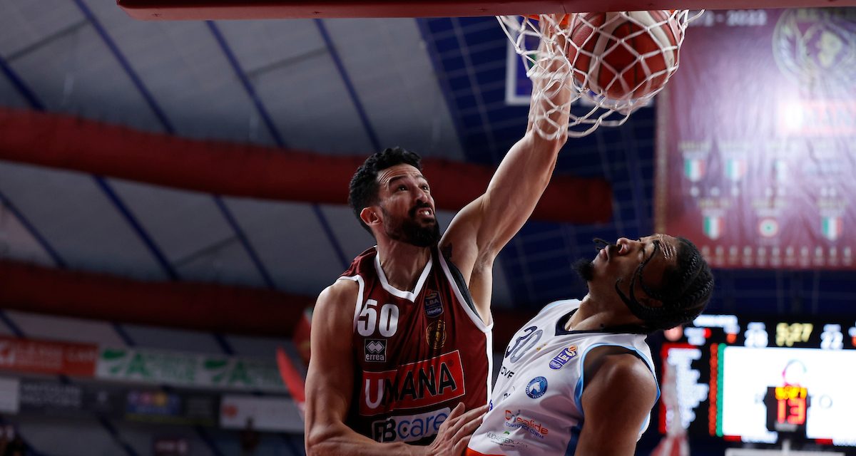 BM ON LBA/ La Reyer riparte con i 21+10 di Watt, Napoli cade con onore al Taliercio – di Daniele Morbio