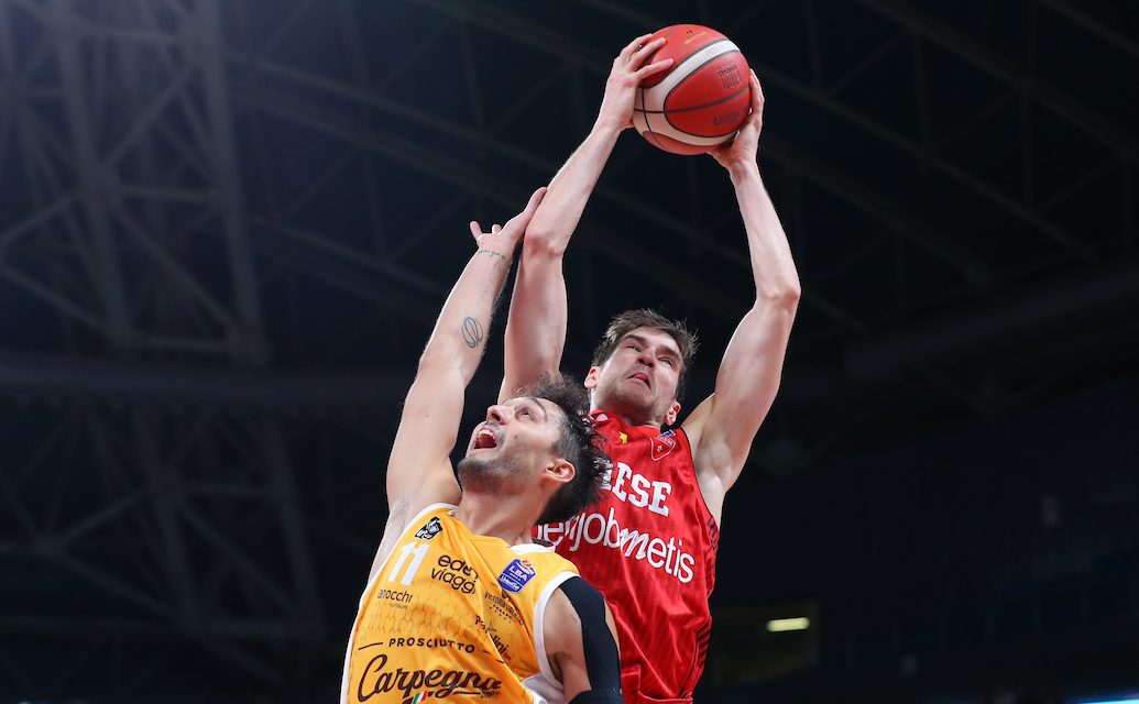 BM ON LBA / LE PAGELLE: CHEATHAM ANNICHILISCE VARESE, JOHNSON E BROWN NON LA SALVANO NEMMENO CON 58 PUNTI – DI ANTONIO CATALANO