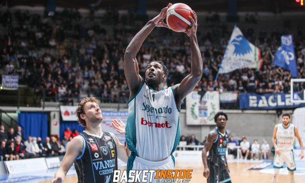 FOCUS BM/A2 EMOTICON: EPISODIO XVI. CANTÙ VINCE E SCAPPA VIA, PISTOIA SI PRENDE LA VETTA DEL GIRONE ROSSO. CHE MOMENTO PER TREVIGLIO, BENE ANCHE UDINE E BOLOGNA. GUAI IN VISTA PER SAN SEVERO, CENTO E FORLÌ SI FERMANO. UN ANTHONY MILES DA RECORD È L’MVP DI BM.