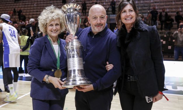 Pallacanestro Brescia, fulmine a ciel sereno: la presidente Graziella Bragaglio saluta con una lunga lettera che sa di addio