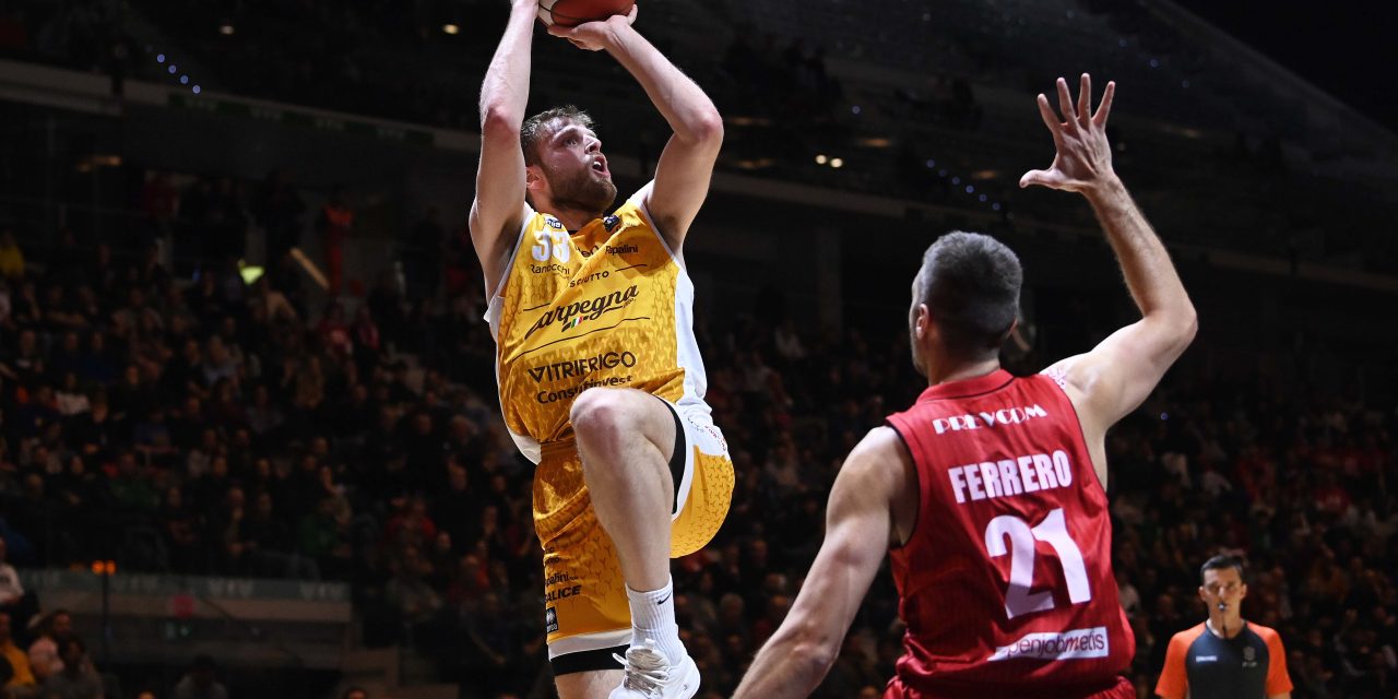 BM Special Final Eight LBA/ Le pagelle: Charalampopoulos gara da incorniciare, positivi Gudmundsson e Tambone. Ferrero ci prova per Varese, Johnson nervoso nel finale – di Eugenio Petrillo