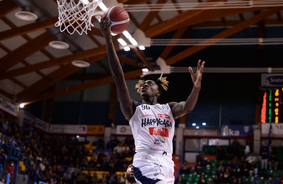 Brindisi, rescissione consensuale con Dikembe Dixson