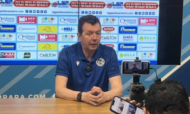 FOCUS BM/A2 EMOTICON: EPISODIO XXIII. FERRARA: FINE DELLA CORSA, MA A FARNE LE SPESE È LA PALLACANESTRO INTERA. CANTÙ E CREMONA CONTINUANO A VINCERE, MENTRE L’UNIEURO È IN FUGA. UDINE E GENTILE PERDONO LA TESTA, MENTRE LA FORTITUDO CONTINUA A SPROFONDARE. -DI LUIGI AMORI