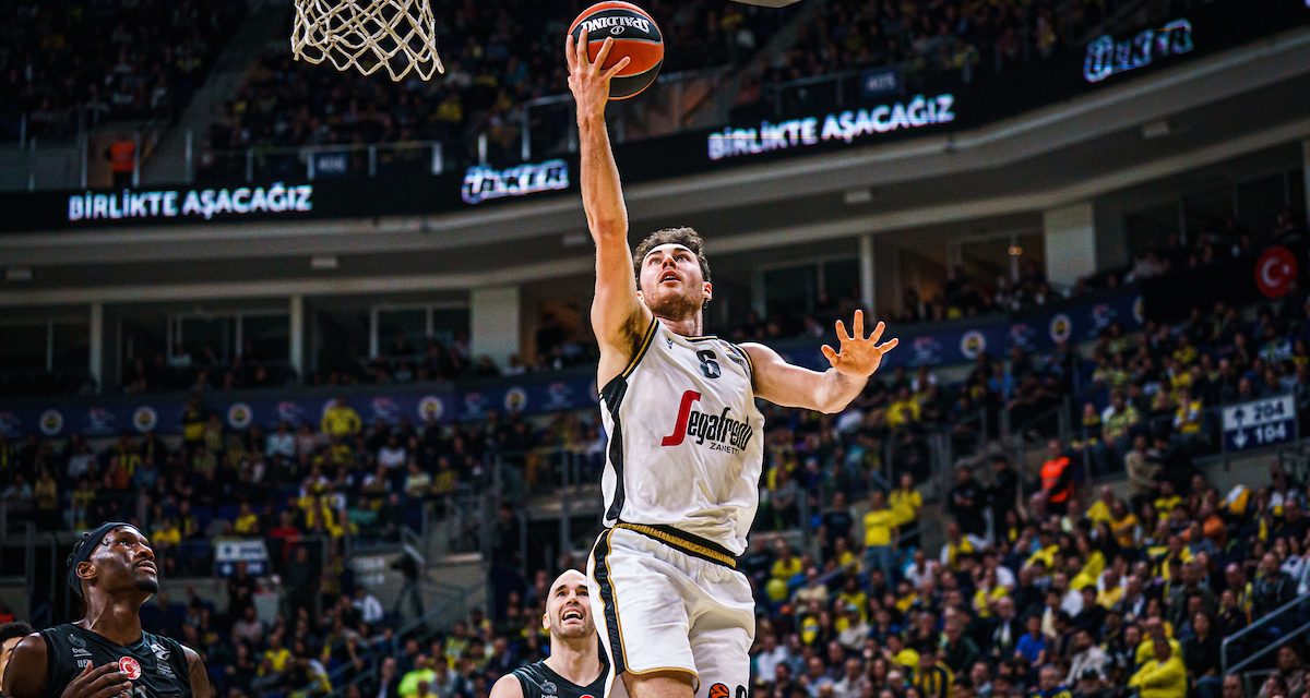 Virtus Bologna, parla Pajola: “Dovrò impegnarmi molto per convincere Pozzecco a convocarmi per i Mondiali”