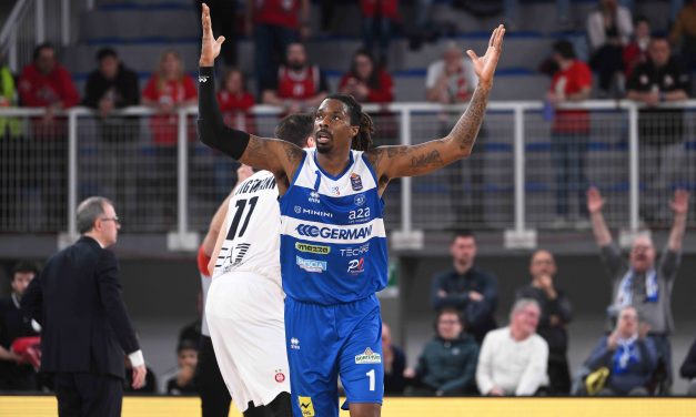 BM ON LBA/ BRESCIA SGAMBETTA ANCORA MILANO CON UNA SUPER COPPIA COURNOOH – GABRIEL, MILANO FATICA PERSINO IN DIFESA. FINISCE  83-74- DI MATTEO BRIOLINI
