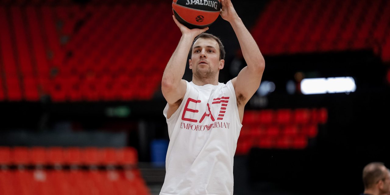 Milano, distrazione muscolare addominale per Kevin Pangos