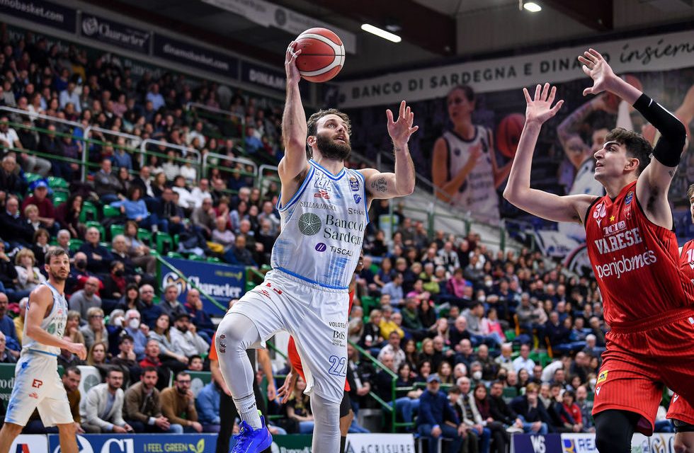 Sassari, Stefano Gentile taglia il traguardo dei 2500 punti in serie A