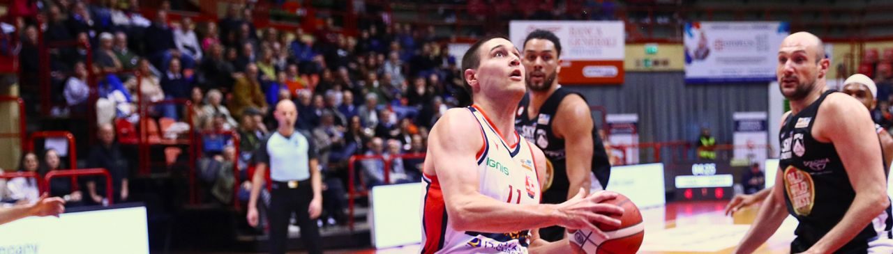 BM ON A2/ nel verde Cantù annichilisce Torino e Cremona cade dopo un supplementare con Treviglio. Nel rosso Forlì supera Udine