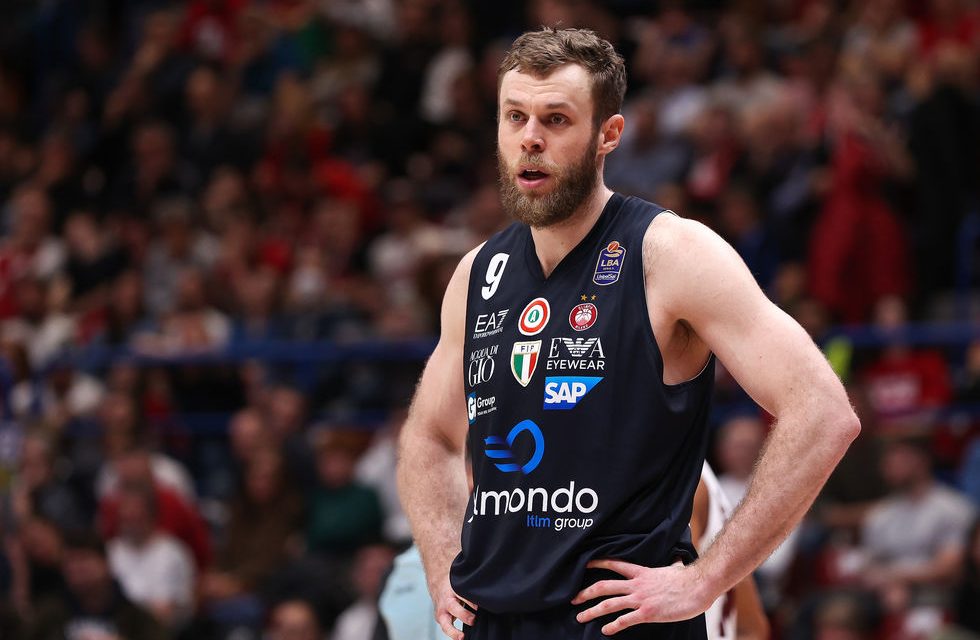 Milano, l’analisi di Nicolò Melli: “I tanti infortuni hanno creato equilibri sempre diversi nella stagione. Ora ci concentriamo sui playoff scudetto”