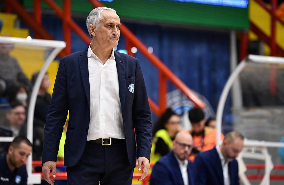 Napoli, il punto di Pancotto: “La società ha progetti importanti. Per proseguire il nostro percorso, vogliamo la salvezza a tutti i costi”