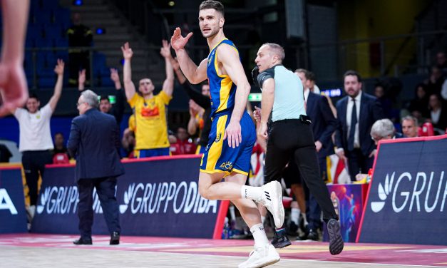 BM ON LBA/ LOGAN RISPONDE A CHARALAMPOPOULOS, SCAFATI VINCE ANCORA E “VEDE” LA SALVEZZA. PESARO, CONTINUA LA CRISI – DI MASSIMO FURLANI