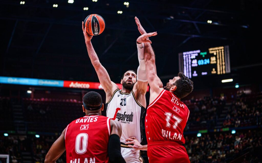 Virtus Bologna all’ultima sfida di Euroleague contro Milano. Scariolo: “Altruismo e sacrificio in difesa, indipendentemente da quali saranno i cinque giocatori in campo”