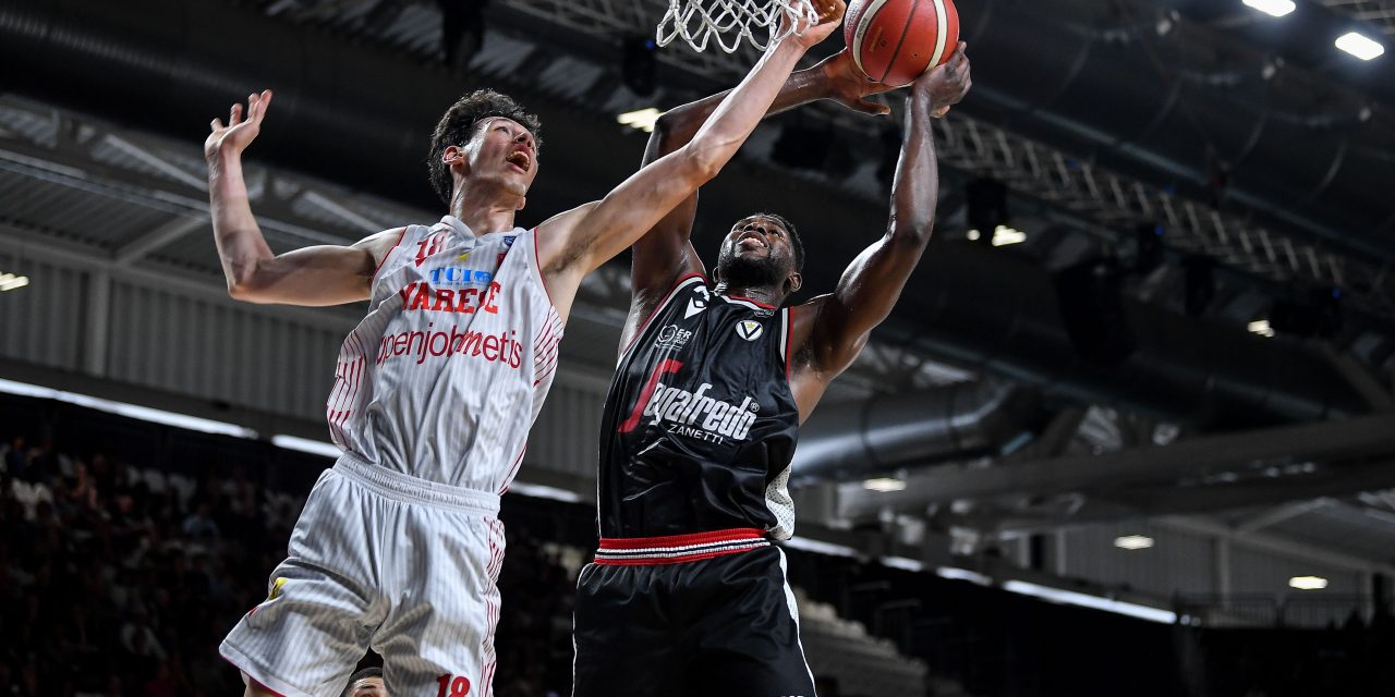 BM on LBA/ La Virtus esce alla distanza e chiude la regular season battendo Varese 98-82 – di Eugenio Petrillo