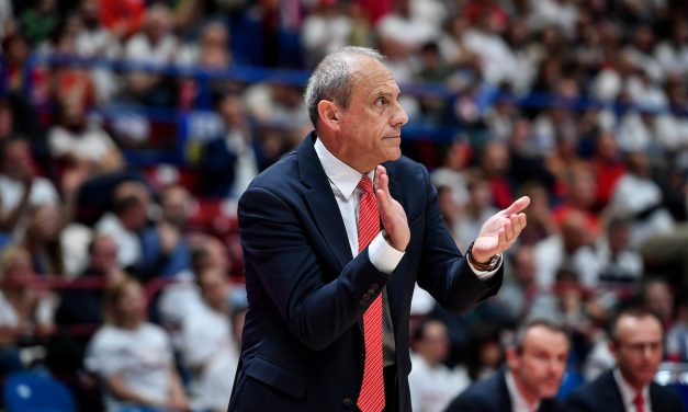 In gara 3 contro Pesaro Ettore Messina diventerà l’allenatore con più presenze nei playoff in serie A superando Carlo Recalcati