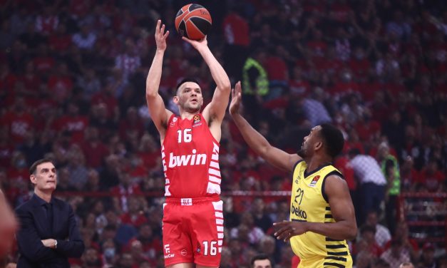 BM DA Euroleague/ I Playoff – le pagelle del big match: Papanikolaou e Sloukas trascinano l’Olympiakos alle Final Four, brilla anche Fall. Non basta Sloukas al Fenerbahce – di Valerio Laurenti