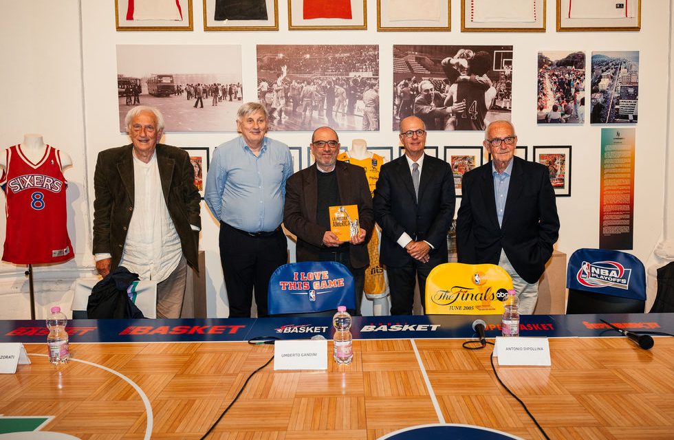 Presentato il libro “La nostra america” alla mostra del basket. Gandini: “La memoria del passato come base per il presente e futuro”