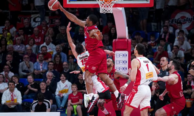 BM ON LBA SPECIALE PLAYOFF/ È Milano la seconda semifinalista. Una difesa solida, Shields che non trova ostacoli e Pesaro conclude così la sua stagione. (80-94) – di Gianfranco Pezzolato