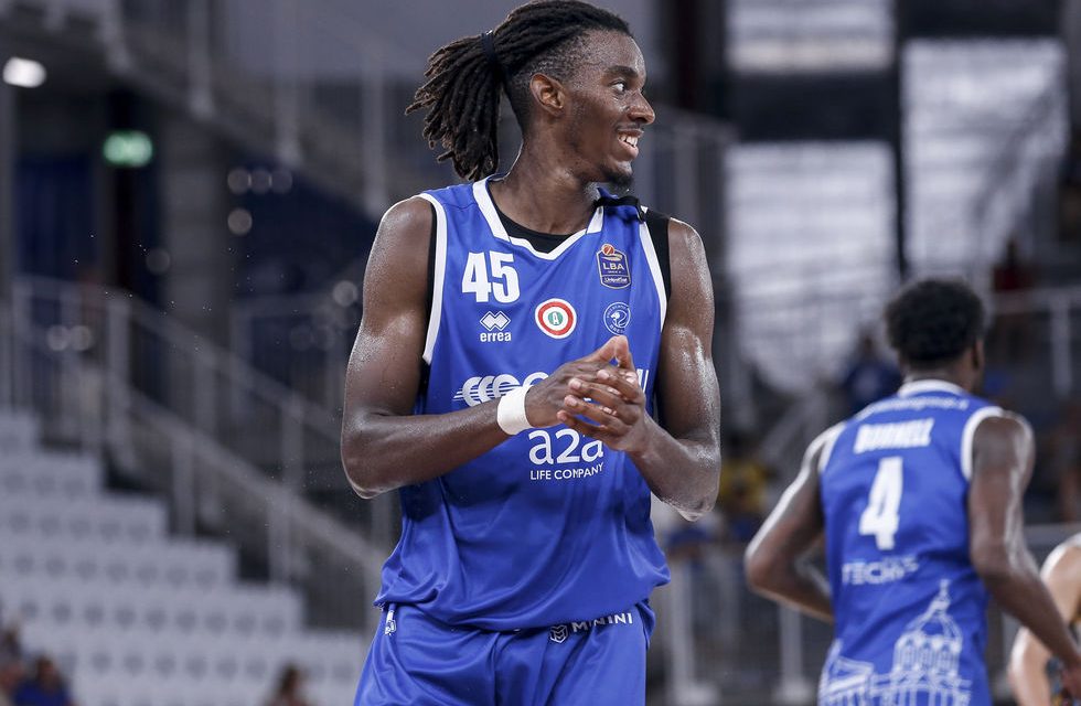 Brescia, Nicola Akele è pronto: “Non ho giocato bene lo scorso anno, l’obiettivo è di essere impattante da subito”