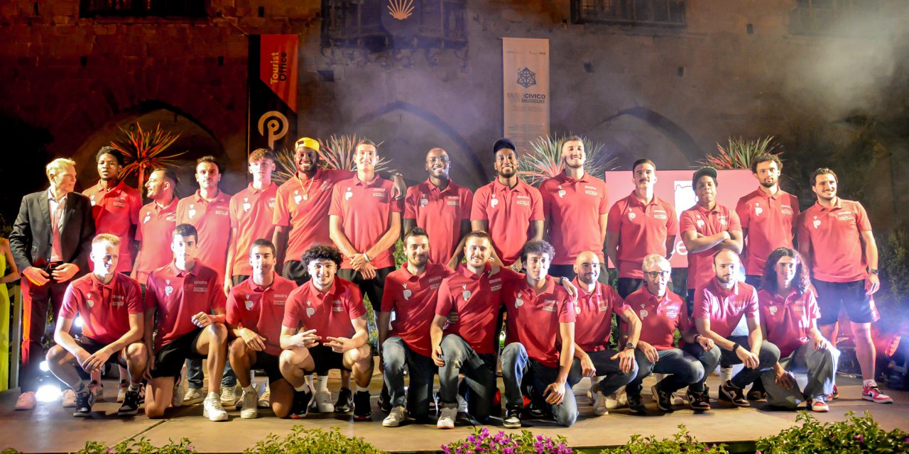 ESTRA PISTOIA, PRESENTATA LA SQUADRA. IL PRESIDENTE CAPECCHI: “SIAMO PRONTI PER QUESTA NUOVA AVVENTURA”