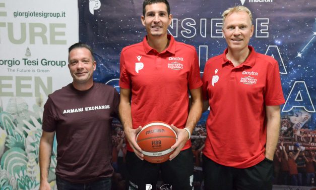 Pistoia, presentato Ryan Hawkins: “Posso fare la differenza in difesa e lavoro per quello”