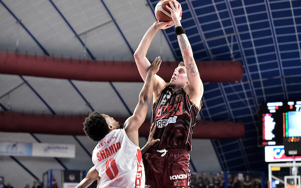 BM ON LBA/ Le Pagelle: Venezia trascinata da Wiltjer e Brooks dominanti in area, brilla anche Tucker. Non basta uno straordinario Moretti a Varese – di Valerio Laurenti