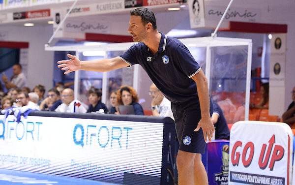 BM POST MATCH/ Napoli, Milicic: “Siamo stati capaci di reagire ai momenti di difficoltà”. Milano, Messina: “Due brutti inizi ci sono costati la partita”.