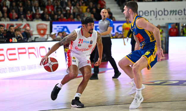 BM ON LBA / HANLAN GLACIALE DALLA LUNETTA FA IMPAZZIRE MASNAGO, VARESE BATTE 94-93 SCAFATI – DI ANTONIO CATALANO