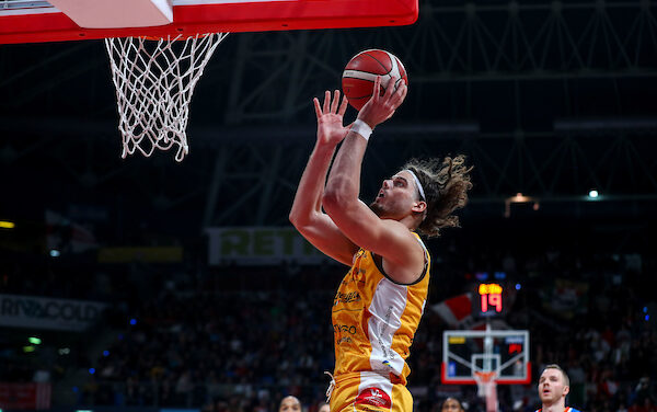 BM ON LBA/ Treviso dura appena due quarti, Pesaro esce alla distanza e trionfa 95-76 – di Valerio Laurenti