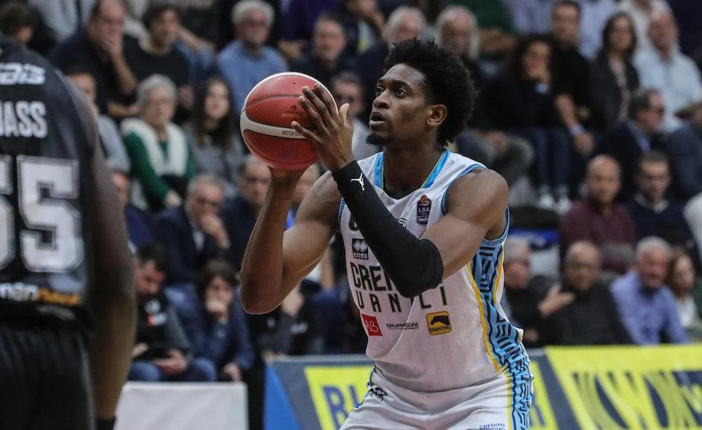 MILANO FORTE SU PAUL EBOUA, MA LA VANOLI CREMONA POTREBBE TENERLO UN ANNO IN PRESTITO