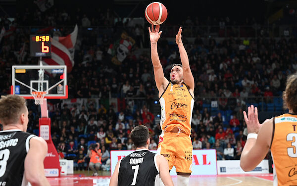 BM ON LBA/ Le pagelle: Bamforth trascina Pesaro al successo, brillano anche Totè e Visconti. Uno straordinario Daum non salva Tortona – di Valerio Laurenti
