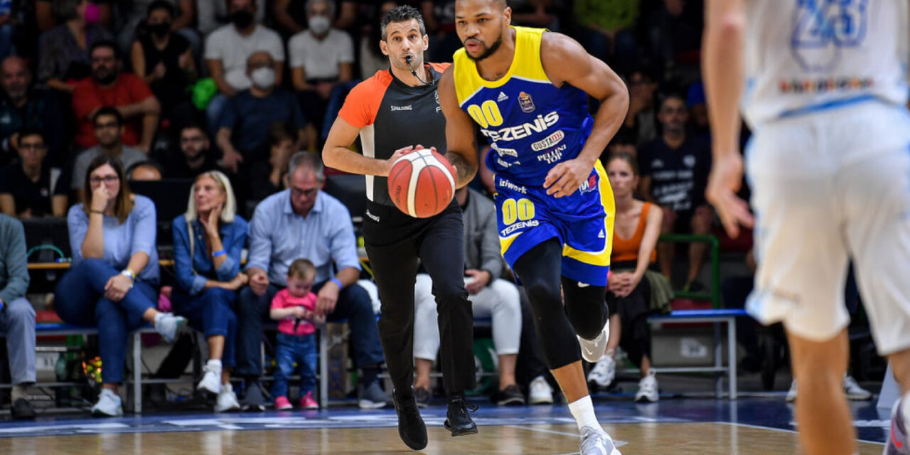 La Dinamo Sassari tampona l’infortunio di Diop firmando Taylor Smith