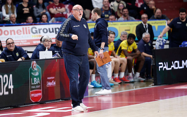 BM POST MATCH/ Scafati, Boniciolli: “Questa vittoria è della squadra”. Pesaro, Sacchetti: “Una sconfitta che ci fa male”