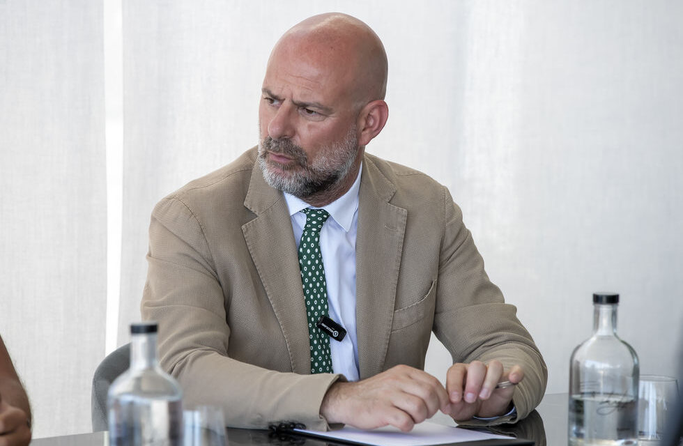 Napoli, Della Salda ritrova Reggio da ex: l’intuizione Llompart e il grande avvio