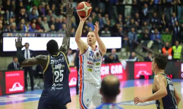 Treviso, i 10 rimbalzi catturati da Olisevicius contro Sassari eguagliano il suo primato in LBA