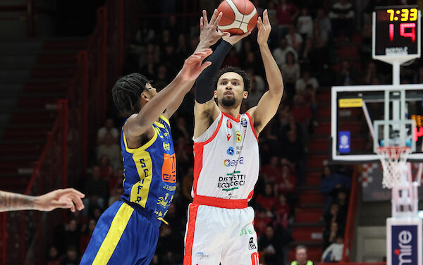 BM ON LBA/ Pistoia riemerge nella ripresa, Scafati ko 78-71 – di Elio De Falco