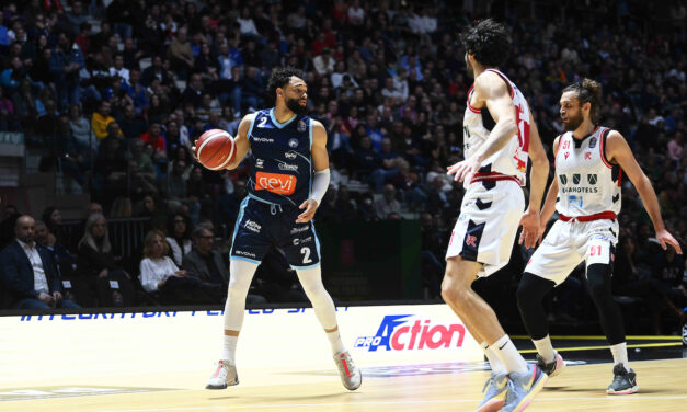 BM SPECIALE F8/ Le Pagelle: Ennis capolavoro finale, Sokolowski e Pullen decisivi. Chillo si sbatte ma non basta, delude Weber – di Eugenio Petrillo e Valerio Laurenti
