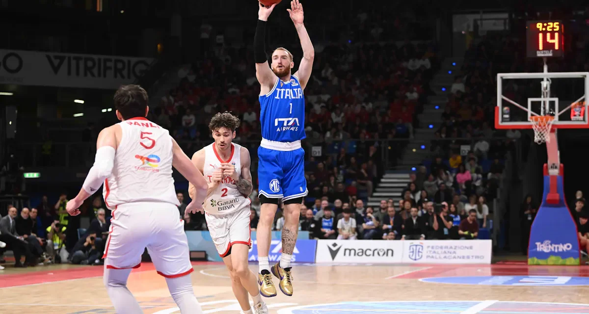 Varese, gli obiettivi di Nico Mannion: “So che è difficile ma puntiamo ai playoff. E poi voglio tornare alle Olimpiadi”