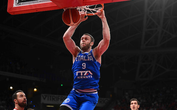 BM AZZURRO/ Le Pagelle: Melli in formato MVP, la difesa di Pajola fa la differenza per l’Italia. Biberovic tiene in vita la Turchia, ma non basta la sua prova superlativa – di Fabrizio Pungetti e Valerio Laurenti