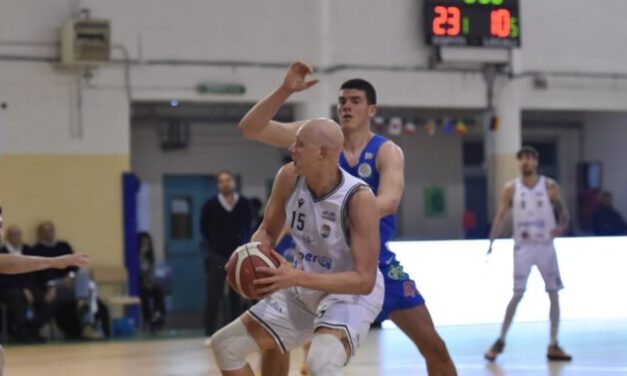 FOCUS BM/ SERIE B EMOTICON GIRONE A: COLPO CASERTA CHE VINCE CONTRO HERONS MONTECATINI MA NON E’ L’UNICA SORPRESA NELLA 21°GIORNATA DI CAMPIONATO – DI GIANFRANCO PEZZOLATO