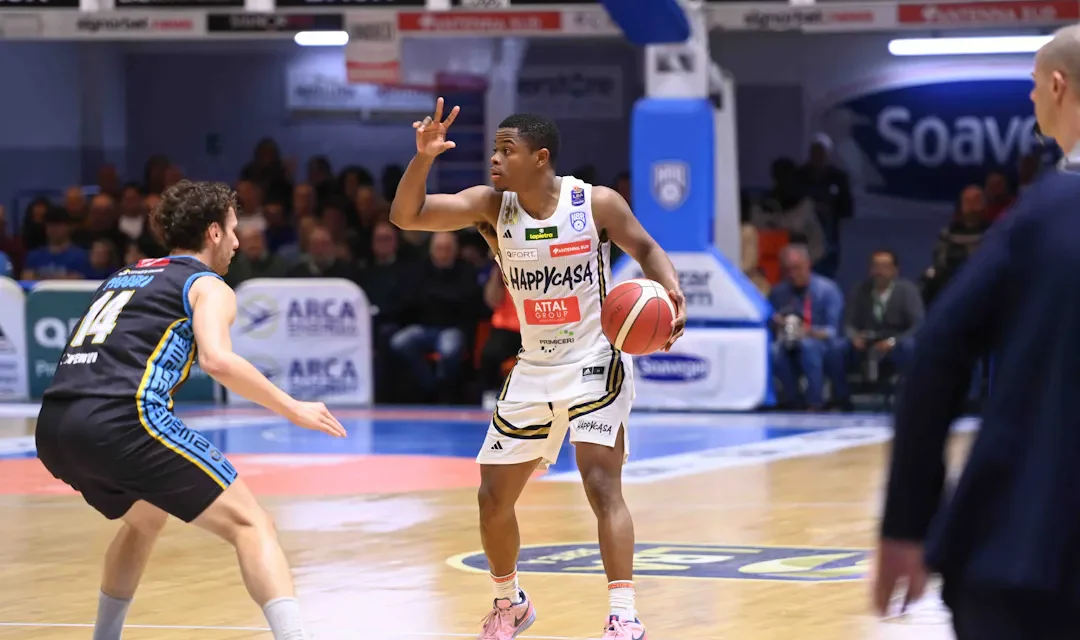 BRINDISI, LA CARICA DI ERIC WASHINGTON: “L’ENERGIA DEI NOSTRI TIFOSI È STATA SORPRENDENTE”