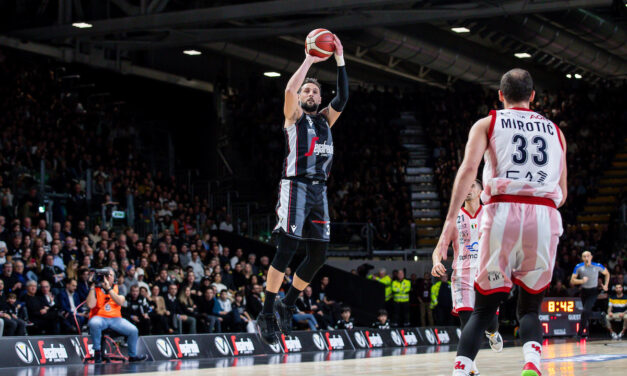 BM GAMEDAY LBA/ LE PAGELLE DI VIRTUS-MILANO: BELINELLI INFINITO, NAPIER PREDICA NEL DESERTO – di RICCARDO PIRRO’