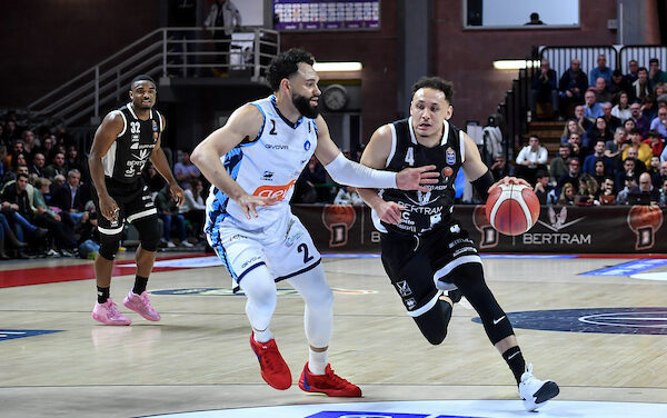 BM ON LBA/ La miglior Tortona della stagione stritola Napoli, finisce 97-72 – di Elio De Falco