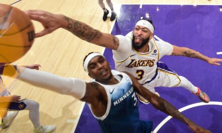 BM ON NBA/ Notte da record per Anthony Davis: 27 punti e 25 rimbalzi nel successo sui T’Wolves. I Wizards vincono a Miami e Phila a New York – di Alessandro di Bari