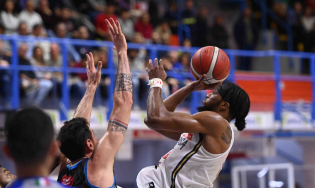 BM ON LBA/ LE PAGELLE DI BRINDISI-CREMONA: SNEED E WASHINGTON ACCNEDONO LA LUCE PER BRINDISI, NON BASTA DENEGRI ALLA VANOLI – di RICCARDO PIRRO’ICCARDO PIRRO’