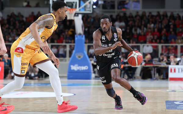 TRENTO, IL FUTURO DI KAMAR BALDWIN: “ANCORA È PRESTO PER SAPERE CON ESATTEZZA QUELLO CHE ACCADRÀ MA MI PORTERÒ SEMPRE DIETRO QUALCOSA DI TRENTO”