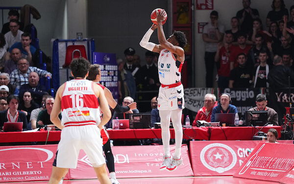 BM ON LBA/ Reggio Emilia continua a dominare in casa: Openjob Metis Varese travolta 113-80 – DI MARIA FEDERICA TROMELLINI