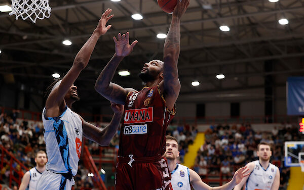 BM ON LBA/ La Reyer Venezia sbanca Napoli con merito (90-97) – di Elio De Falco