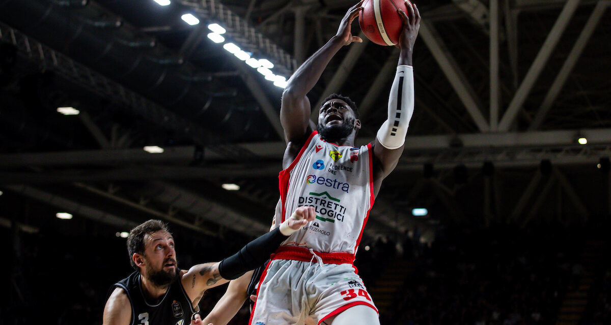 BM ON LBA/ LE PAGELLE DI VIRTUS-PISTOIA: OGBEIDE DENTRO L’AREA, WILLIS E HAWKINS DA FUORI METTONO AL TAPPETO LA VIRTUS – di RICCARDO PIRRO’