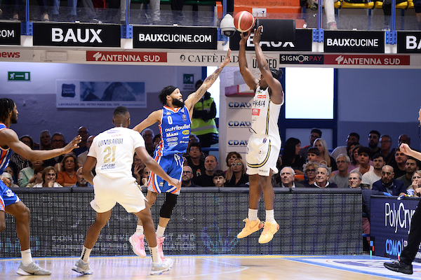 BM ON LBA/ Brindisi travolge Treviso, finisce 93-75 al PalaPentassuglia