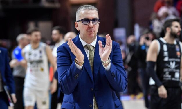 DE RAFFAELE: “KAMAGATE, RADOSEVIC E CANDI SONO OUT, DOVREMO GIOCARE IN MODO DIVERSO. ABBIAMO BISOGNO DEL NOSTRO PUBBLICO”